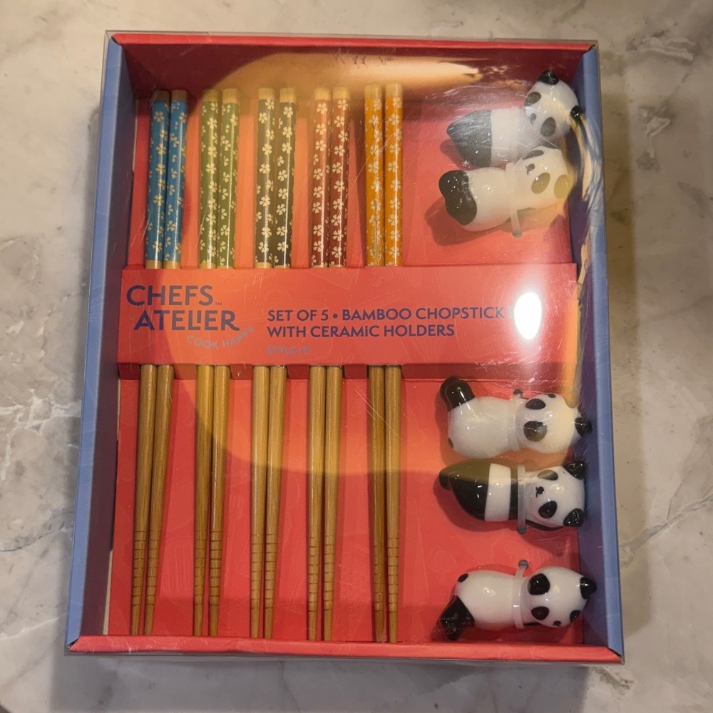 Chef's Atelier Set of 5 Bamboo Chopsticks With Panda Bear Ceramic Holders